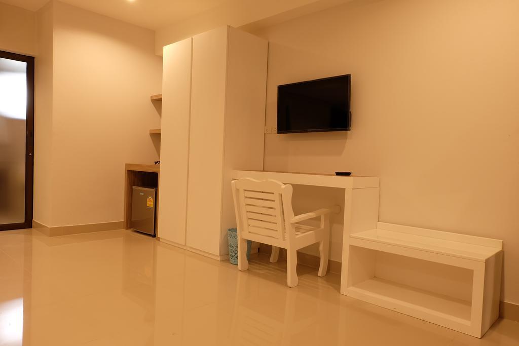 Sunny Residence Bangkok Buitenkant foto